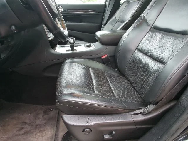 Used 2015 Black Jeep High Altitude image 10