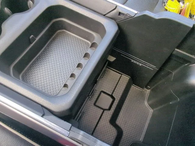 2020 RAM Ram 1500 Pickup Laramie - Photo 23