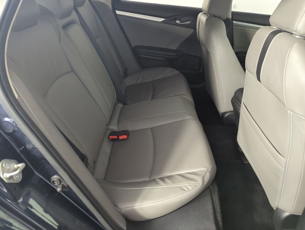Used 2017  Honda EX-L image 33