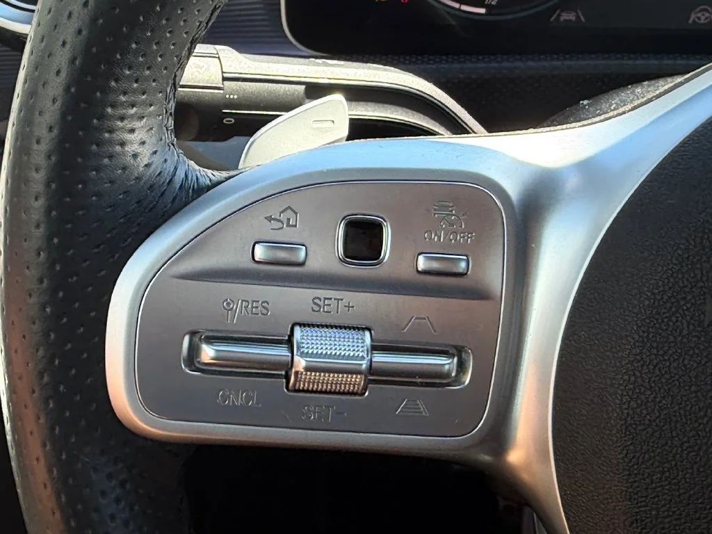 Used 2020 Silver Mercedes-Benz A 220 image 31