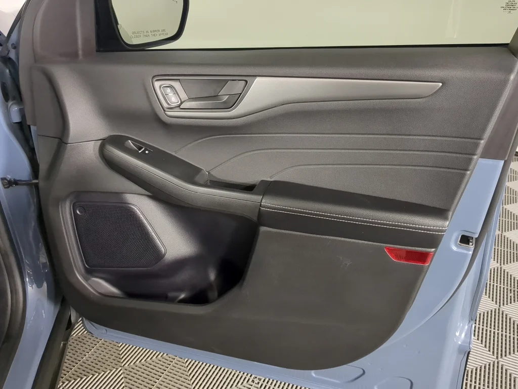 Used 2023 Blue Ford Active image 20