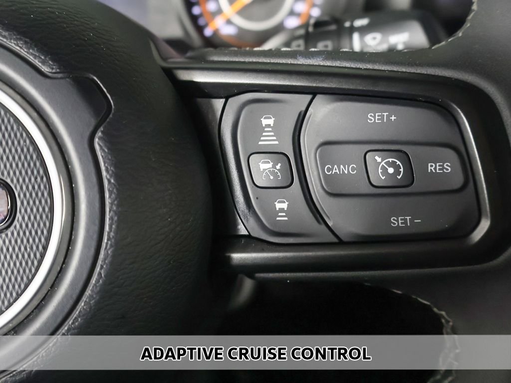 Used 2025 Black Jeep Sport S image 3