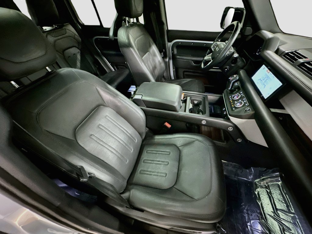 Used 2022 Silver Land Rover XS Edition image 29