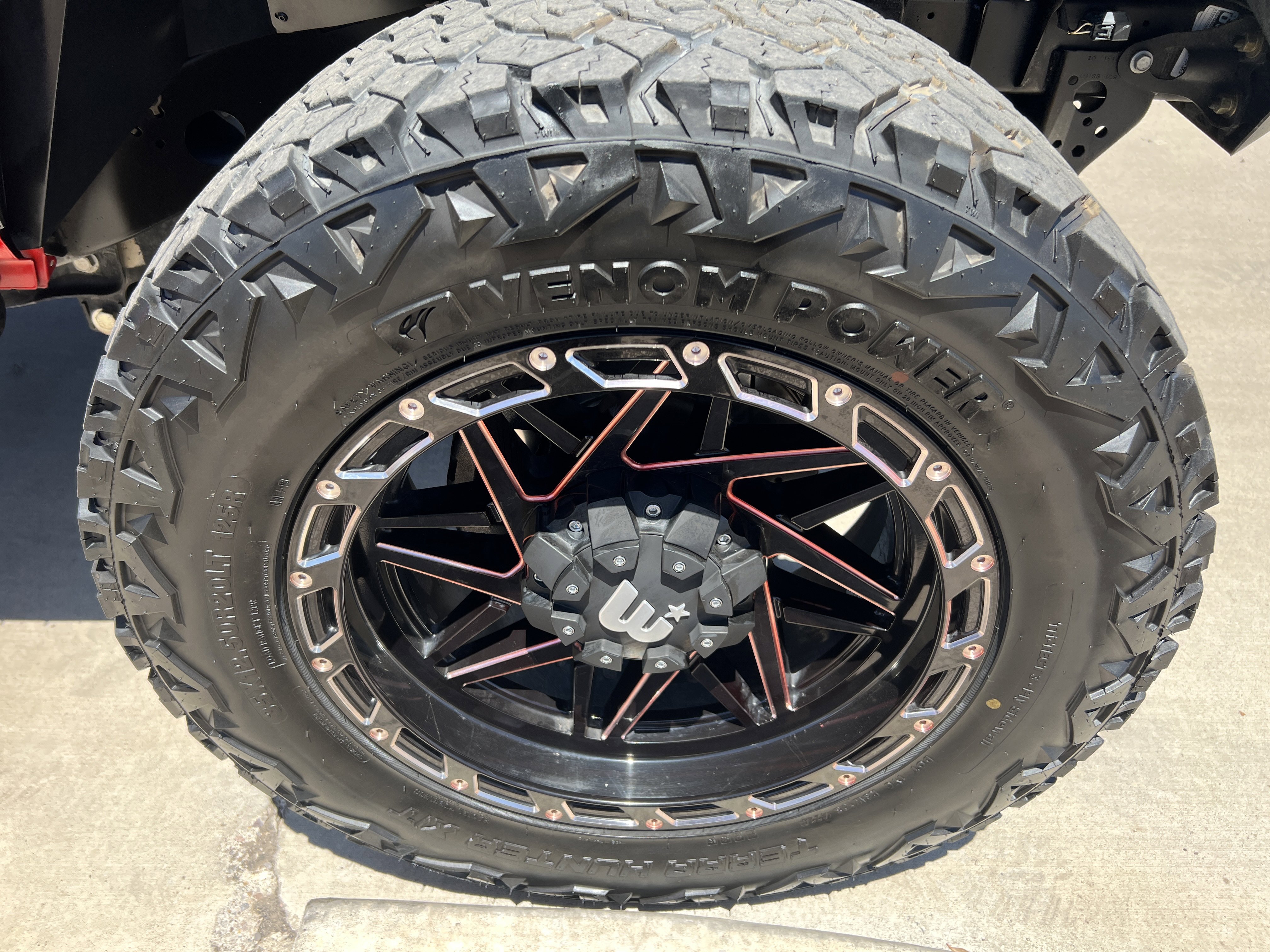 Used 2020 Red Jeep Willys image 15