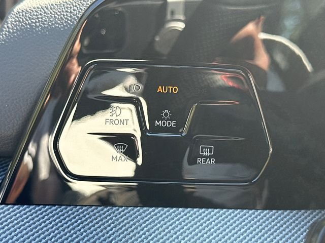 New 2026 Black Volkswagen S image 31