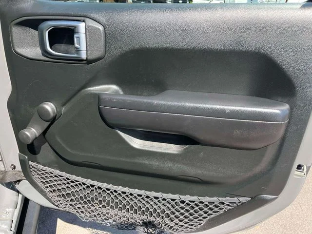 Certified Used 2020 Gray Clearcoat Jeep Sport image 17