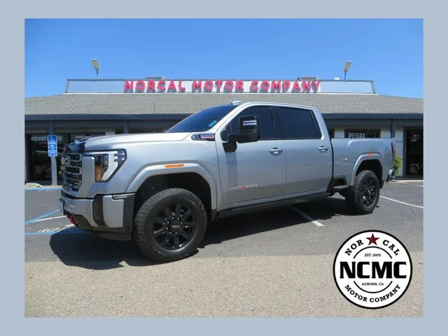 2026 GMC Sierra 4WD Crew Cab Standard Box AT4's photo