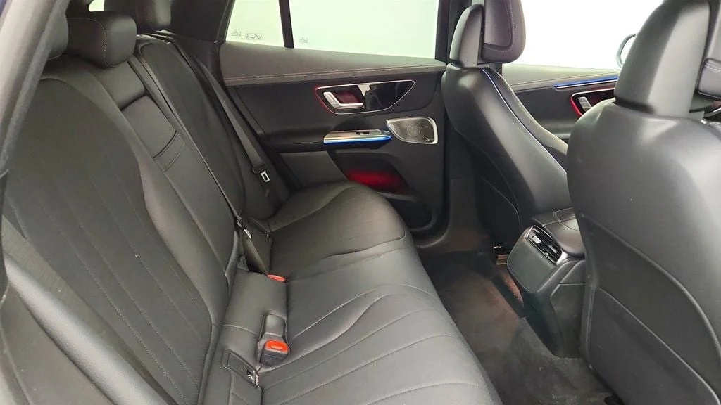 Used 2023 Twilight Blue Metallic Mercedes-Benz EQE 350 4MATIC® SUV w/ Ventilated Nappa Leather Seats image 20