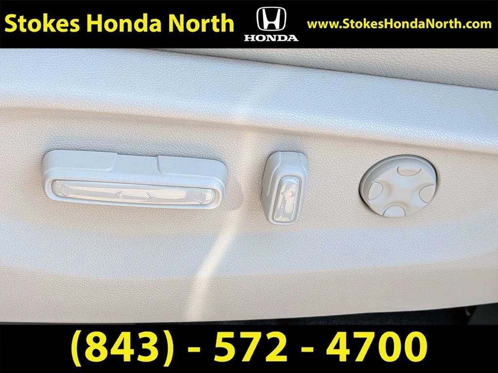 Used 2026 Silver Honda EX-L image 26