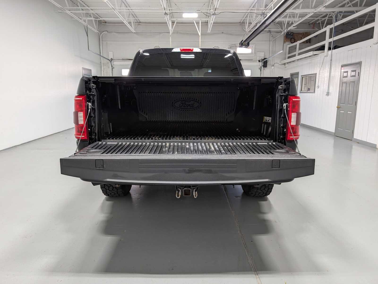 Used 2021 Agate Black Ford XLT image 45