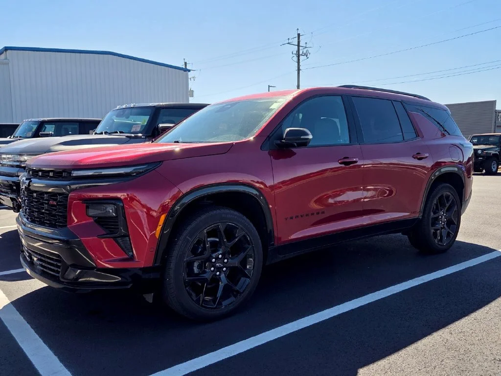 Used 2025 Radiant Red Tintcoat Chevrolet RS image 3