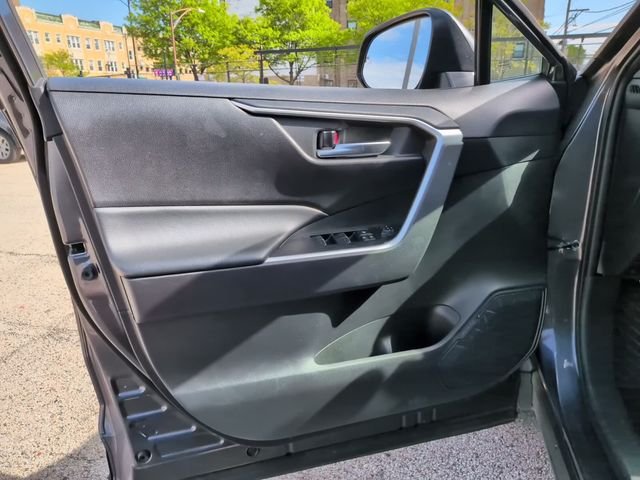 Certified Used 2024  Toyota XLE image 12