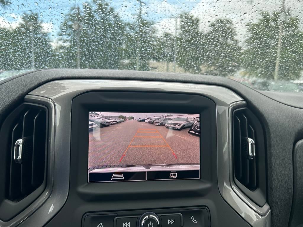 2025 GMC Sierra 2500HD Pro - Photo 17