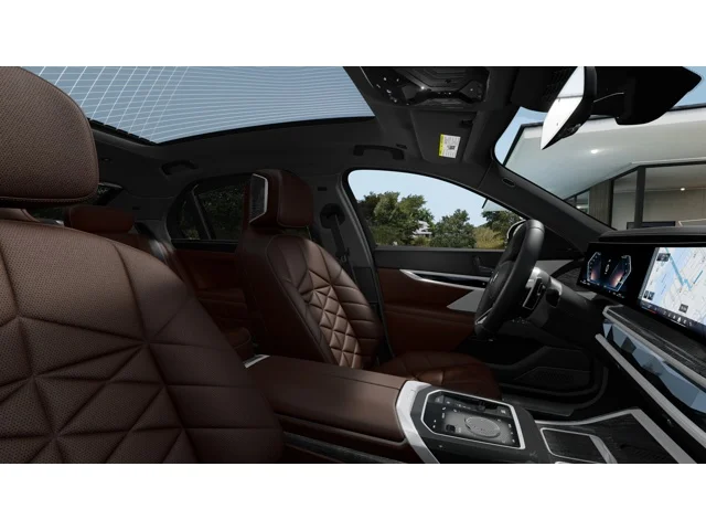 New 2026 Mineral White Metallic BMW 740i xDrive image 9
