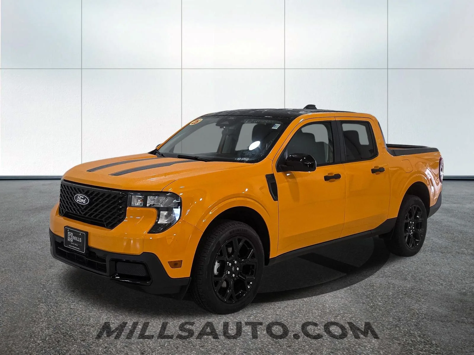 New 2026 Orange Fury Metallic Tri-Coat Ford XLT image 2