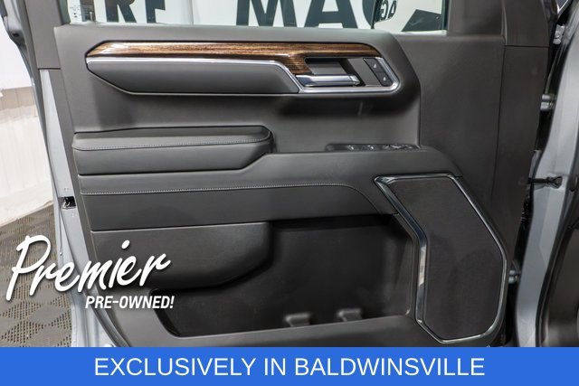 Used 2023 Sterling Metallic GMC Elevation image 14