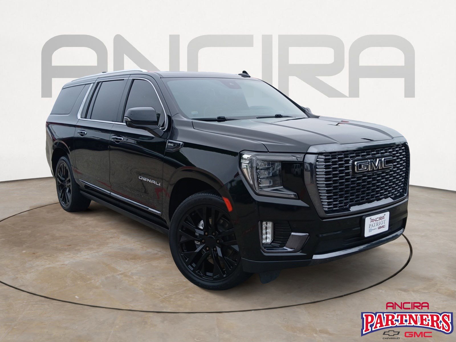 2023 GMC Yukon Denali Ultimate AWD's photo