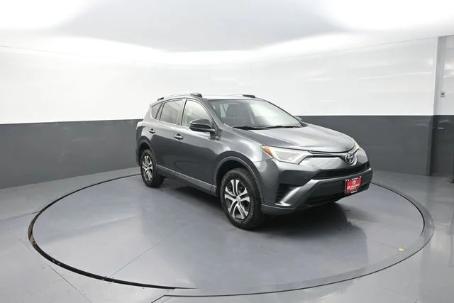 Used 2016 Gray Toyota LE image 34