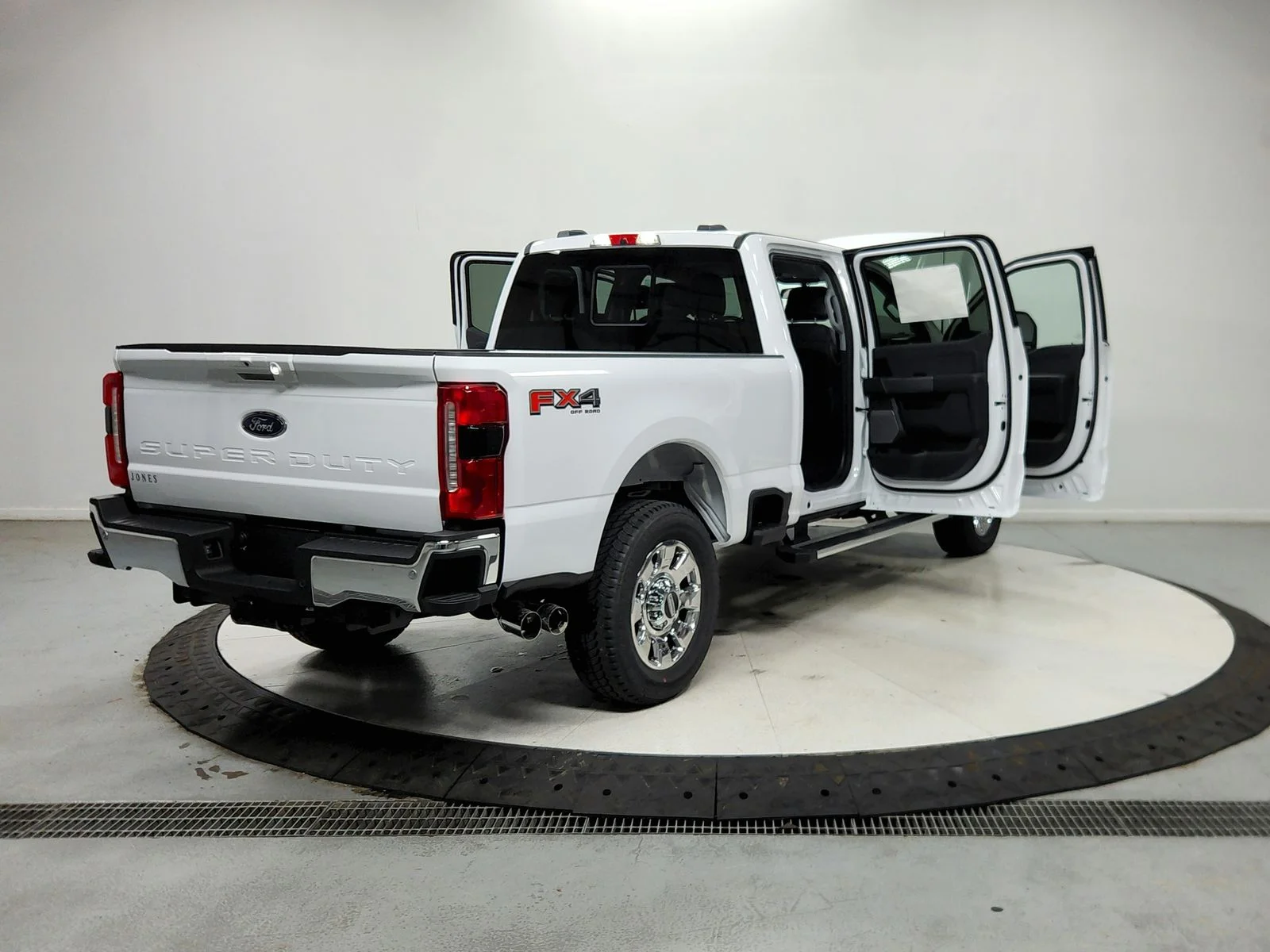 New 2026 White Ford Lariat image 16
