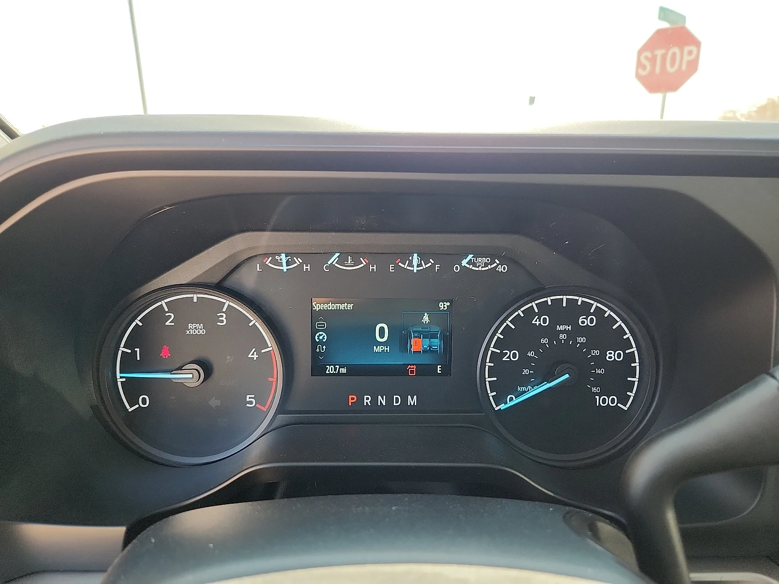 New 2027 Oxford White Ford XLT image 22