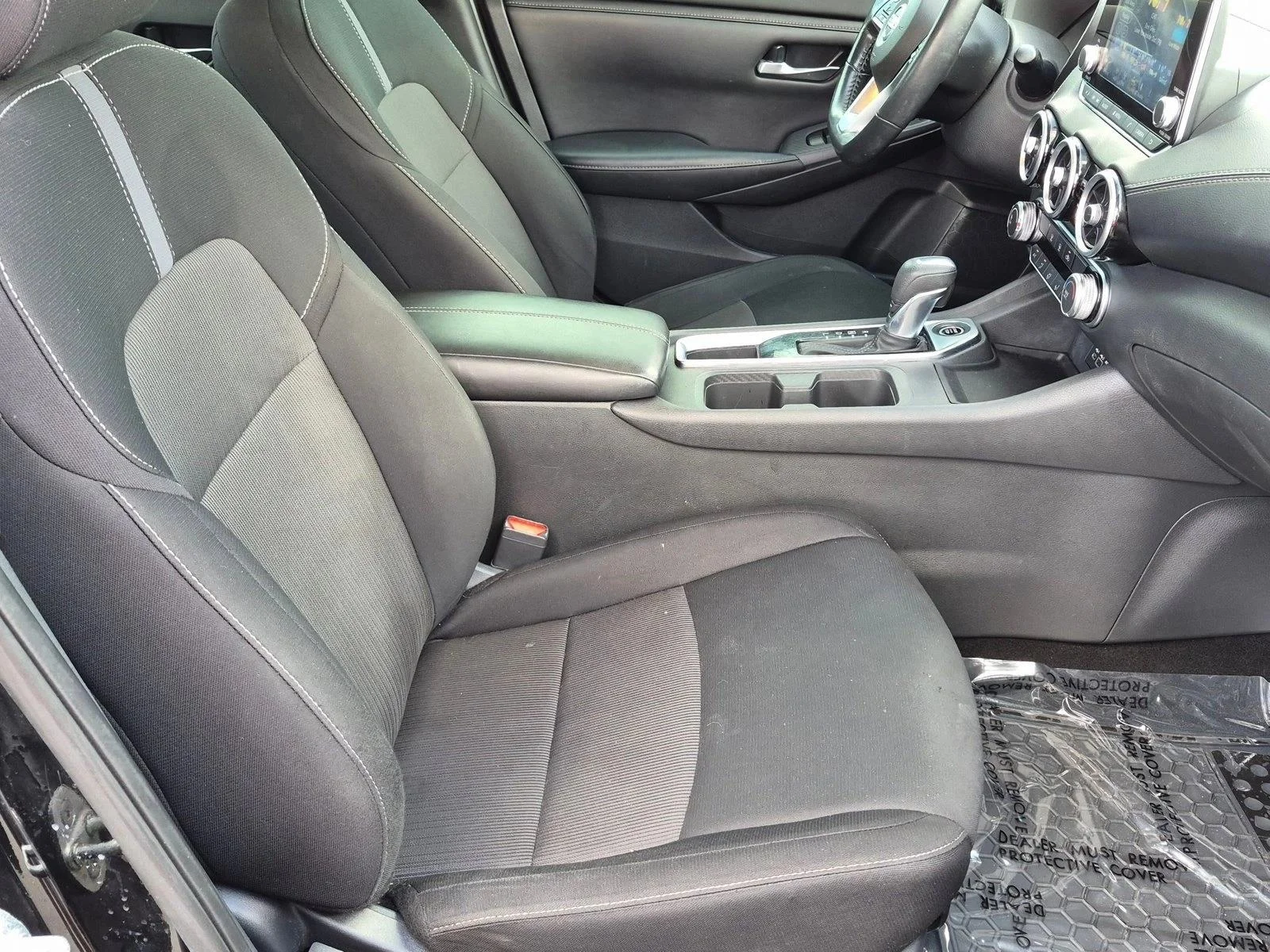 Used 2022 Super Black Nissan SV image 18
