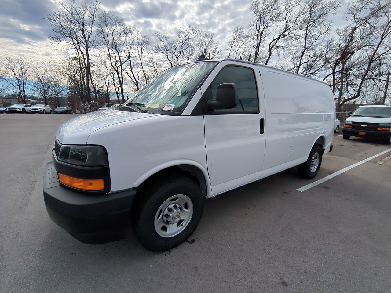 2025 Chevrolet Express Cargo