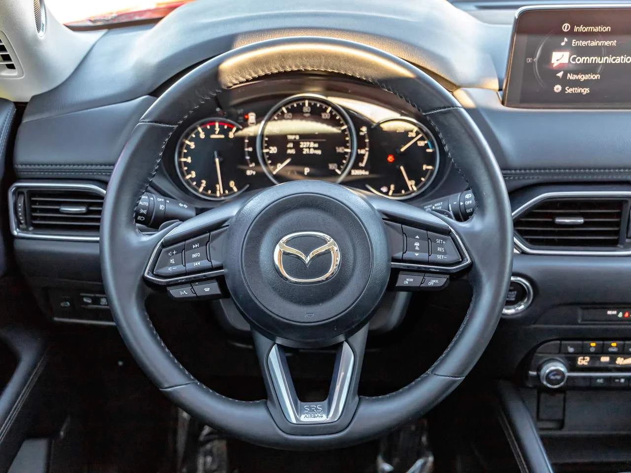 Used 2021 Soul Red Crystal Metallic Mazda Grand Touring image 12