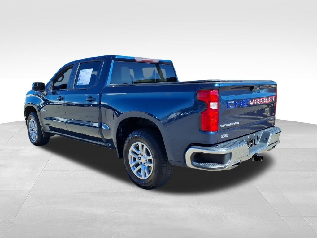 Used 2020 Blue Metallic Chevrolet LT image 24