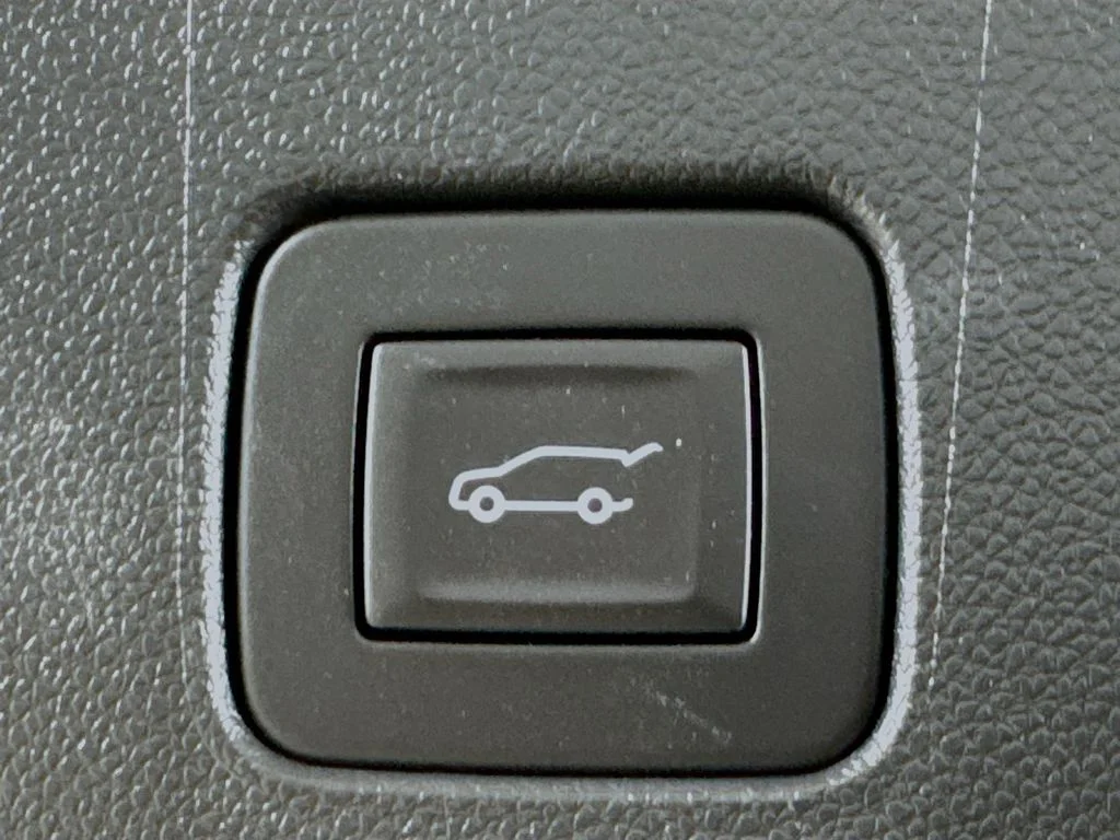 Used 2024 Black Buick Preferred image 32