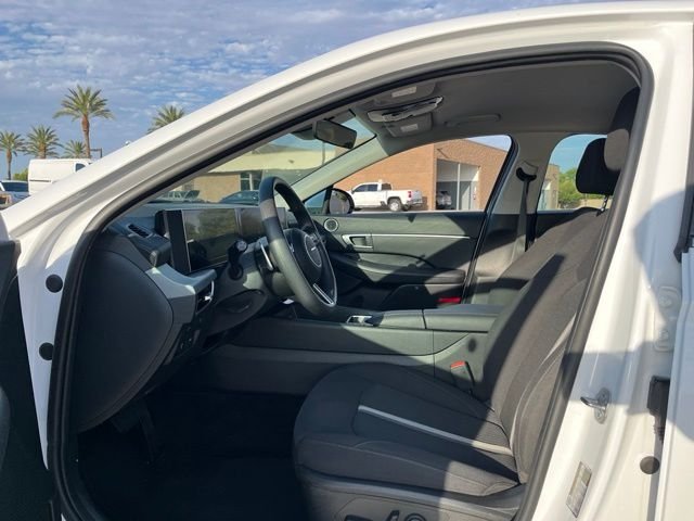 Certified Used 2025 White Hyundai SEL image 9
