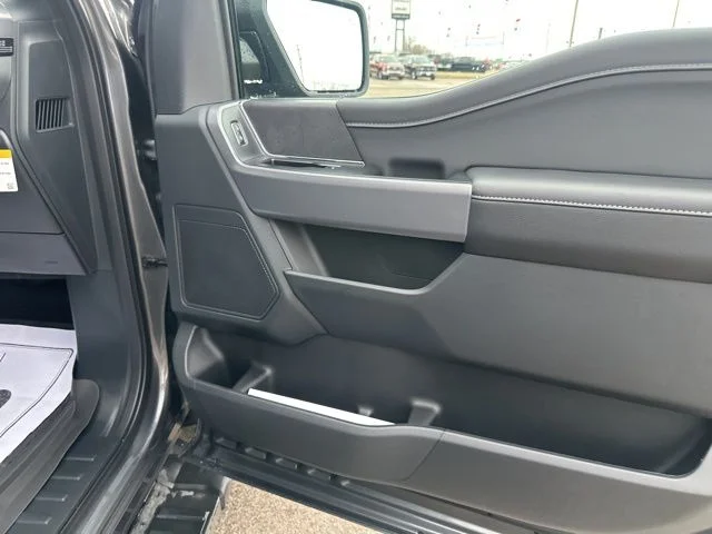 New 2026 Carbonized Gray Metallic Ford XLT image 11