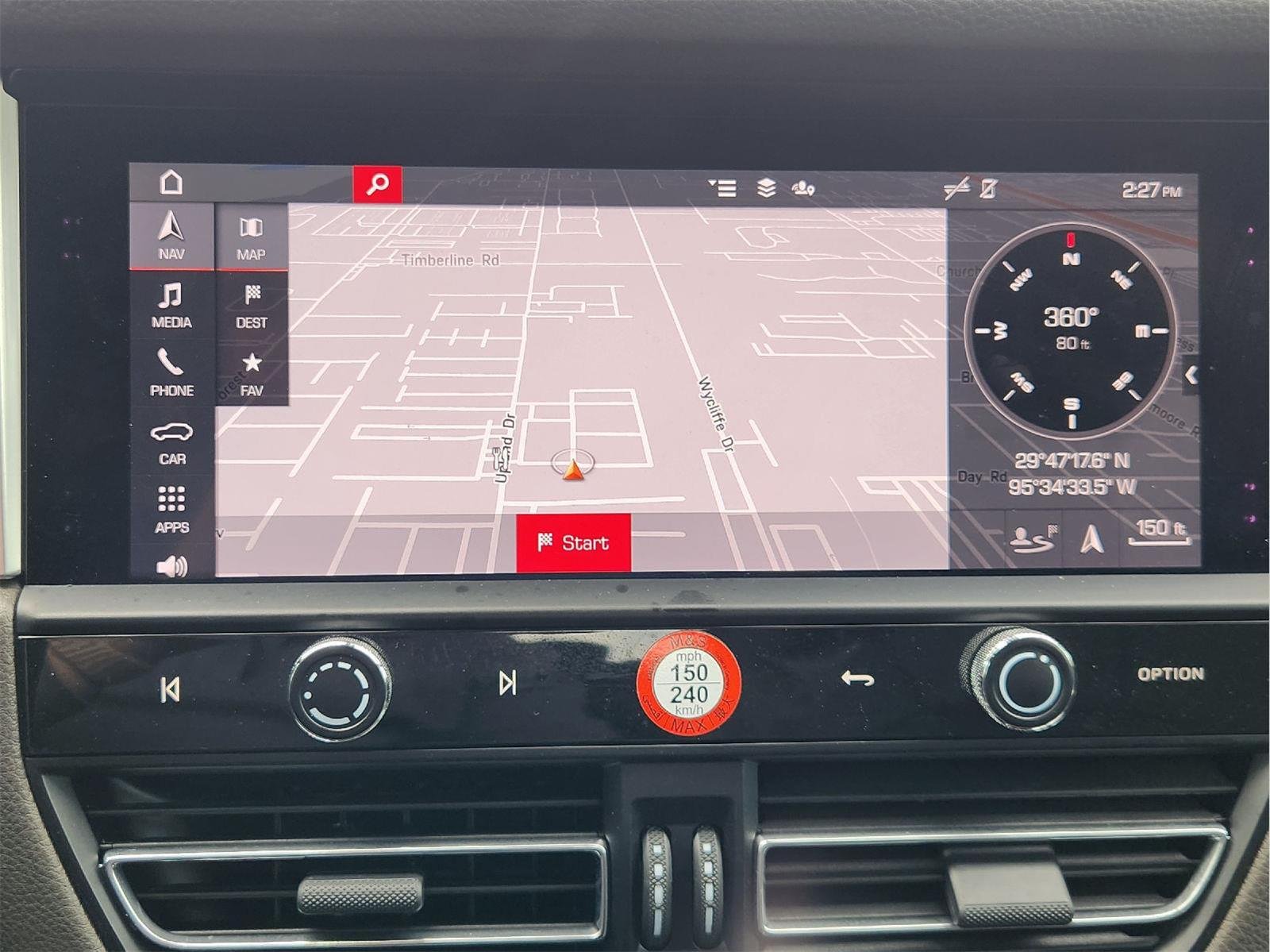 2022 Porsche Macan photo 18 of 33