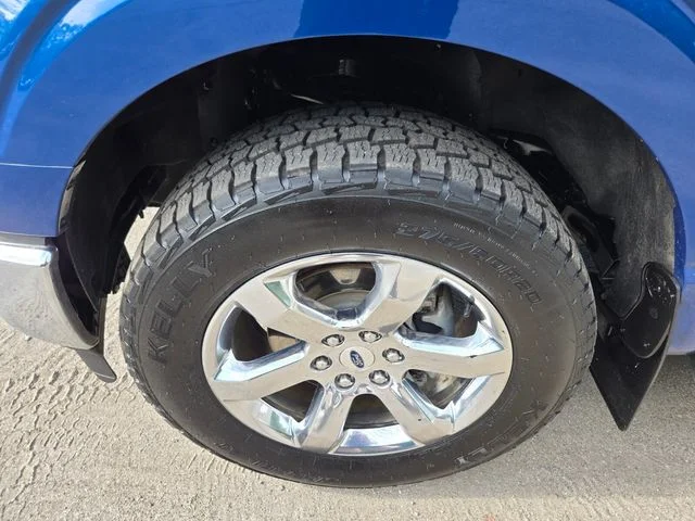 Used 2022 Blue Ford XLT image 22