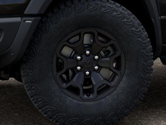 New 2026 Diamond Black Crystal Pearl-Coat Exterior Paint RAM RHO image 4