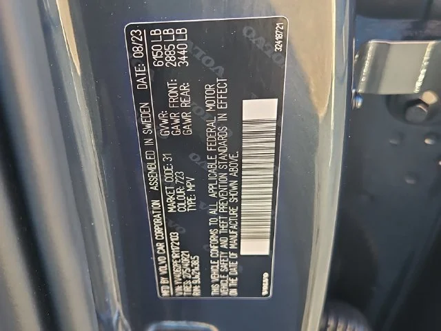 Used 2024 Blue Volvo B6 Plus Bright Theme image 6