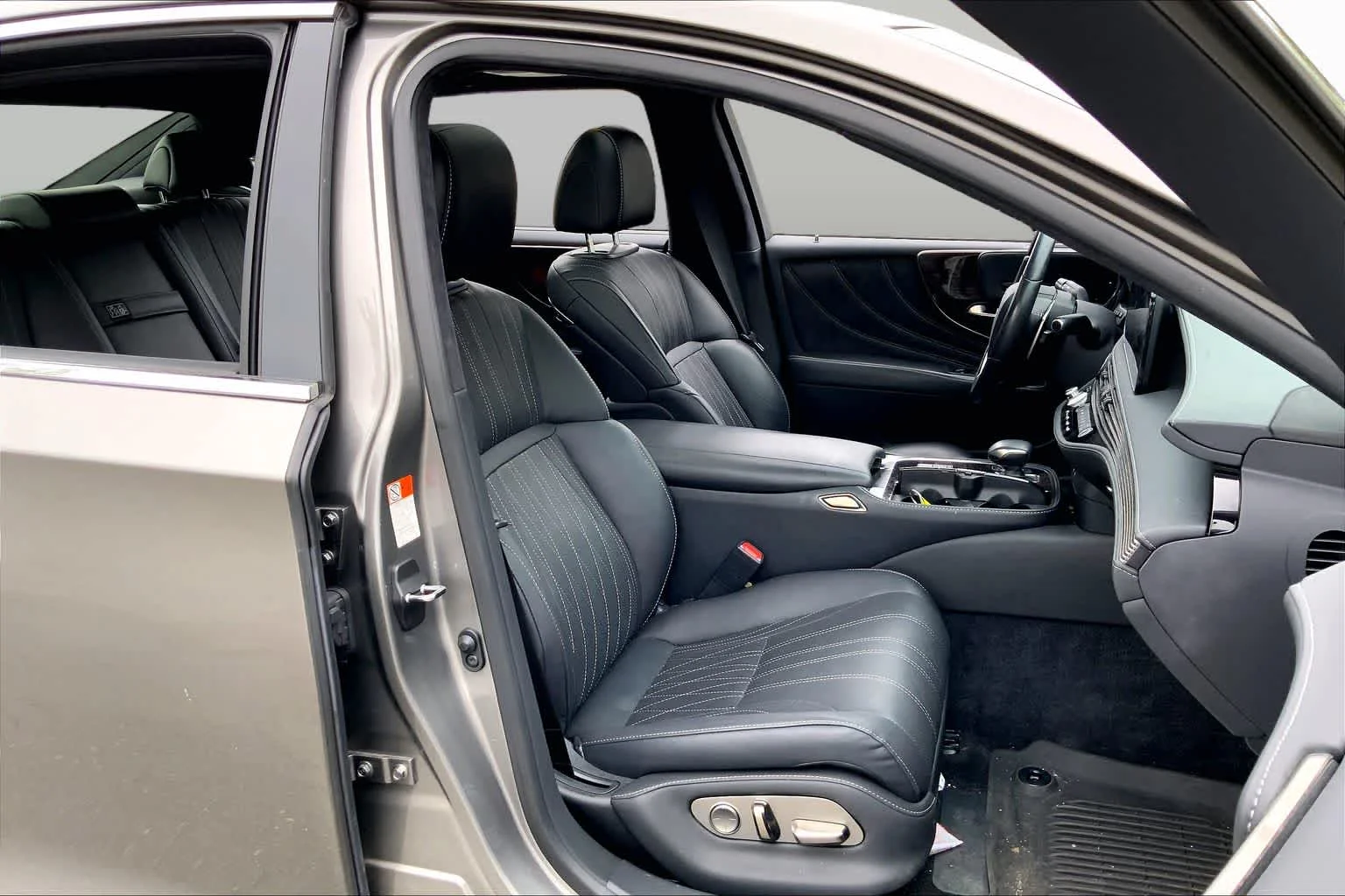 Certified Pre-Owned 2023 Lexus LS 500