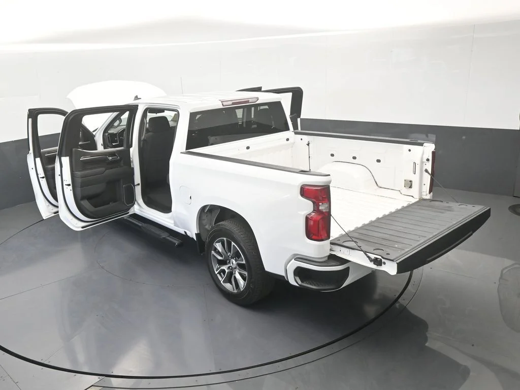 Used 2023 Summit White Chevrolet RST image 66