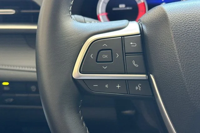 Certified Used 2026  Toyota XSE image 30