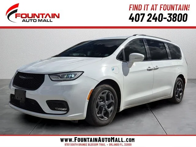 Used 2021 White Chrysler Touring L image 1
