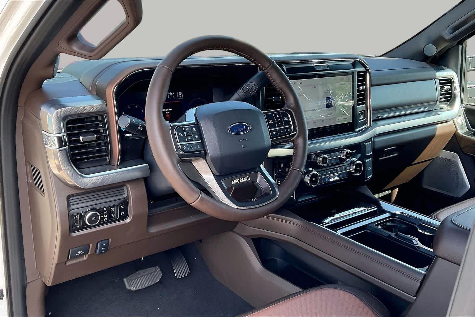 New 2026 Star White Metallic Tri-Coat Ford F-250® King Ranch® image 8