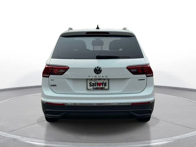 Used 2022 White Volkswagen 2.0T SE image 7