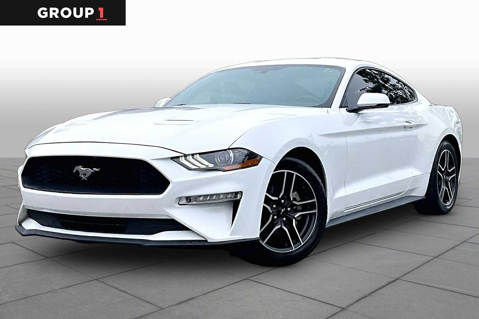 2018 Ford Mustang EcoBoost Coupe Premium's photo