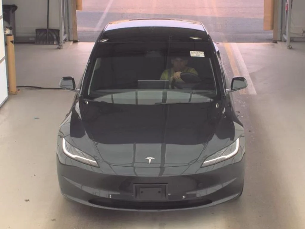 Used 2024 Gray Tesla Long Range image 2