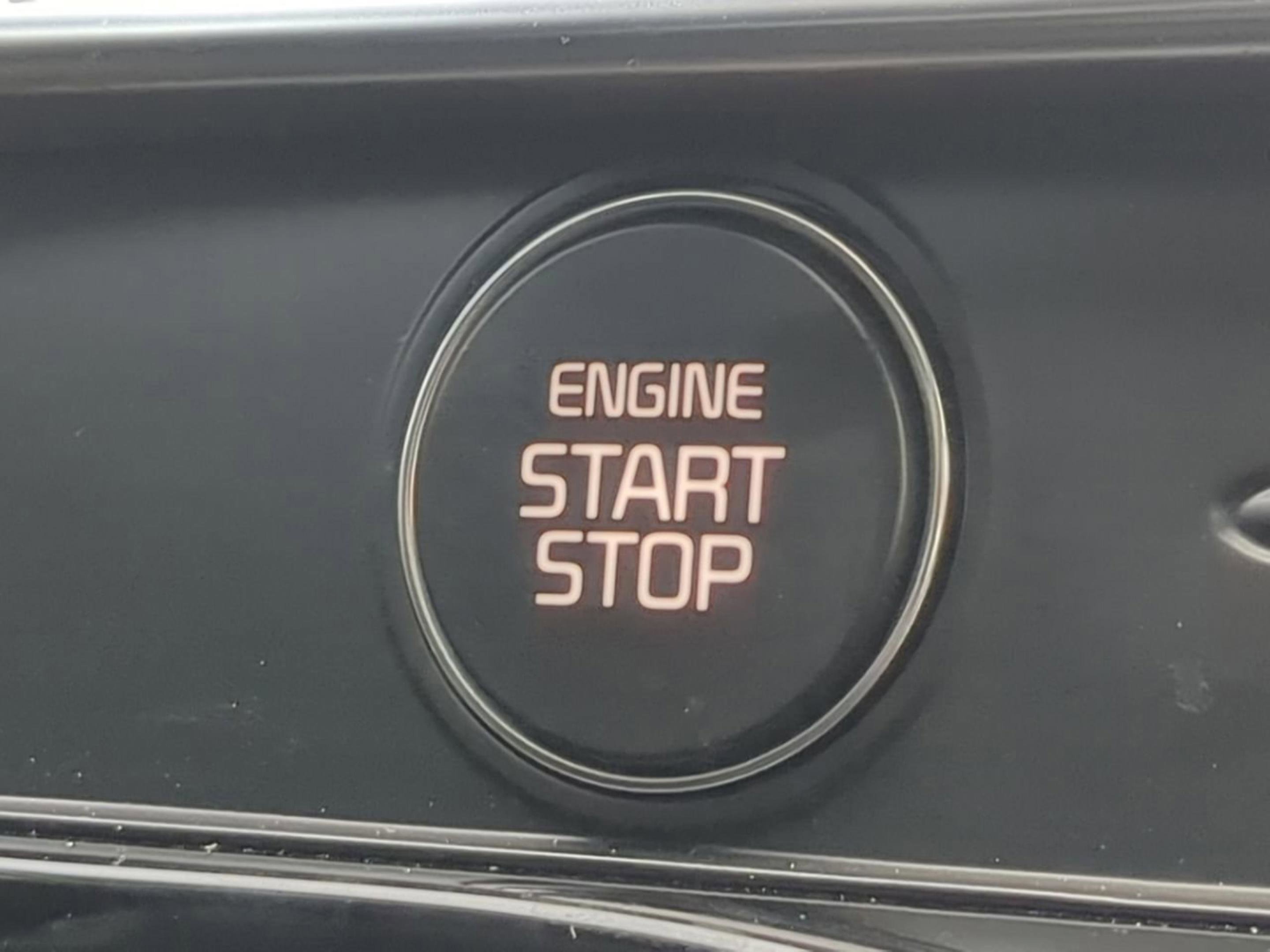 New 2026 Wolf Gray Kia GT image 34