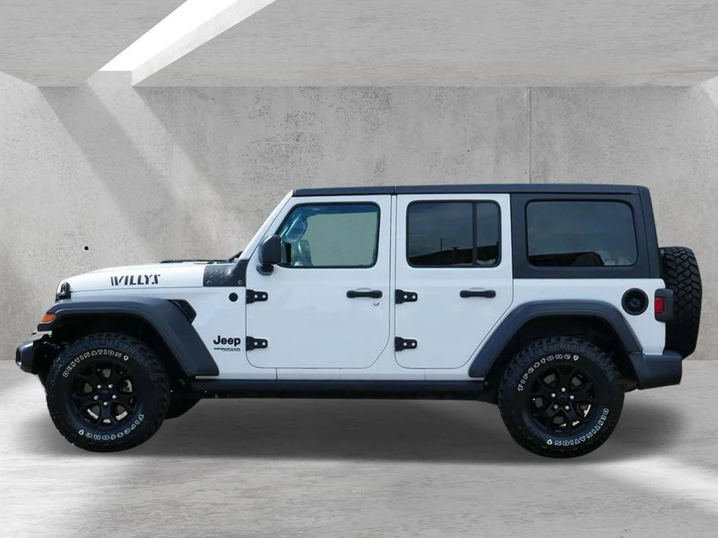 Certified Used 2021 White Jeep Unlimited Willys image 5
