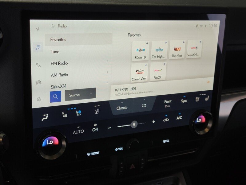 2024 Lexus GX Luxury - Photo 23