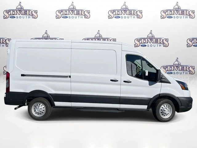 New 2026 Oxford White Ford Base image 2