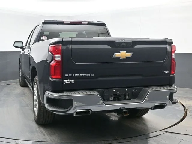 Used 2022 Gray Chevrolet LTZ image 11