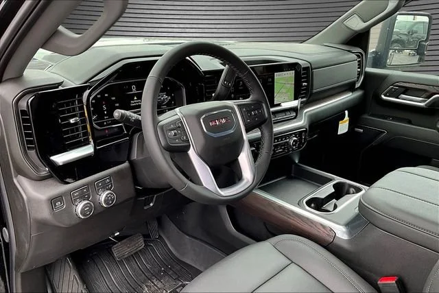 2025 GMC Sierra 2500HD SLT - Photo 7