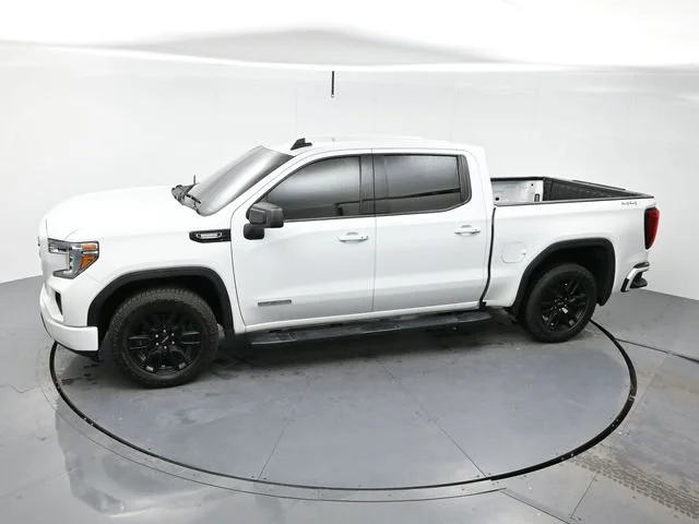 Used 2021 SUMMIT WHITE GMC Elevation image 32